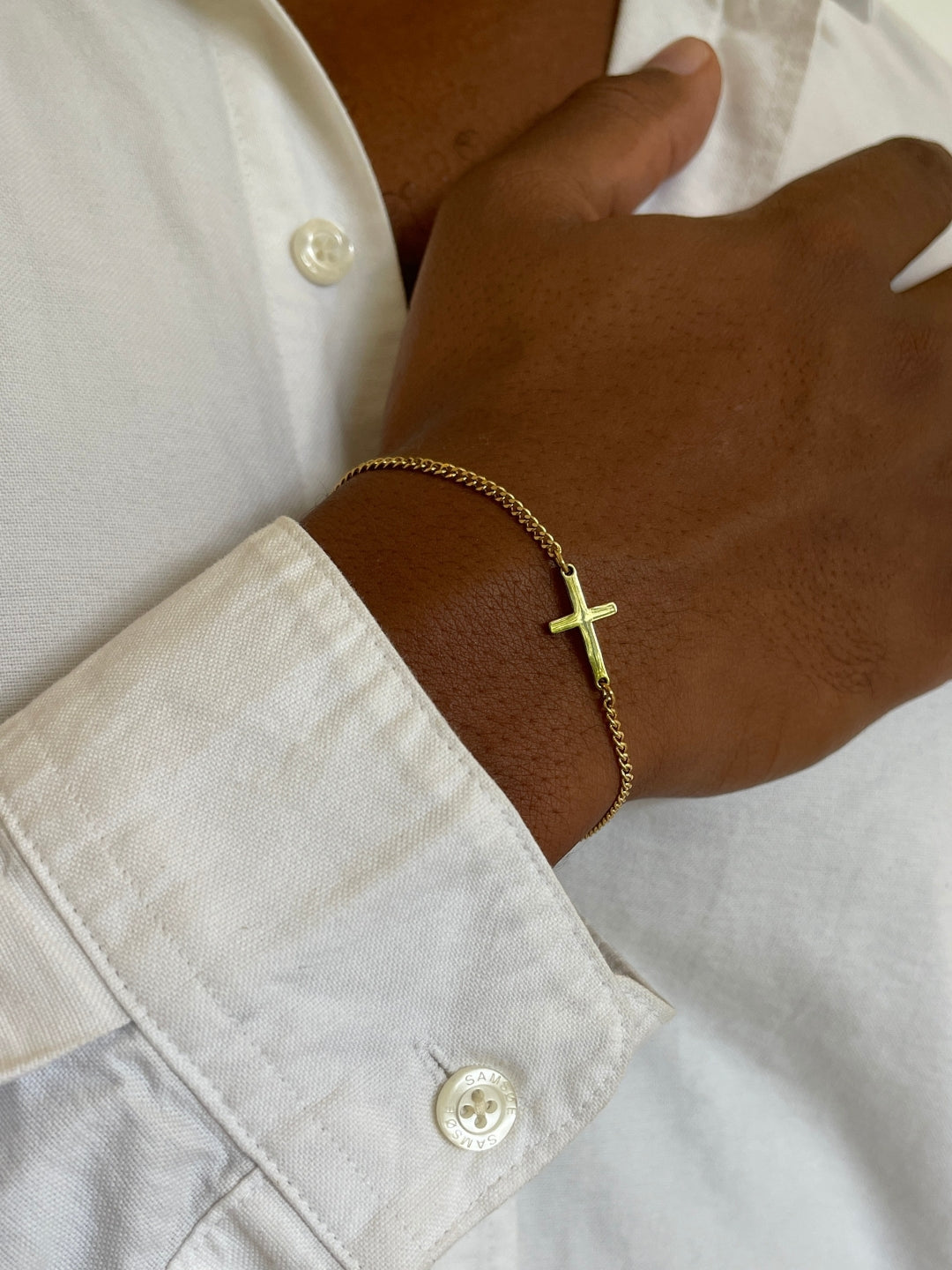 CROSS BRACELET | 18K Gold
