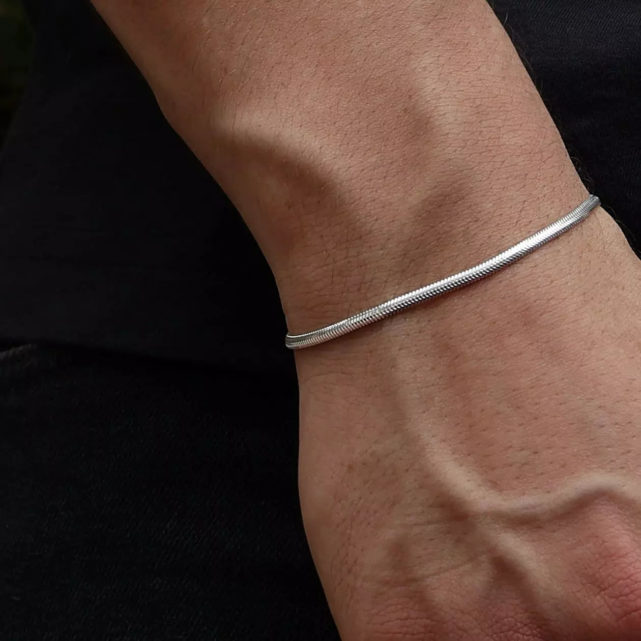 Thin Scale Bracelet